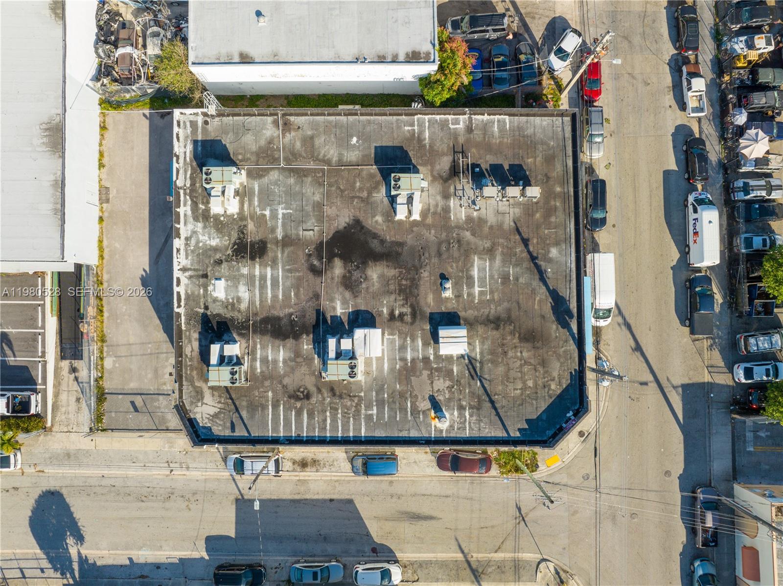   /   sq. ft. $ 2026-03-10 0 foto