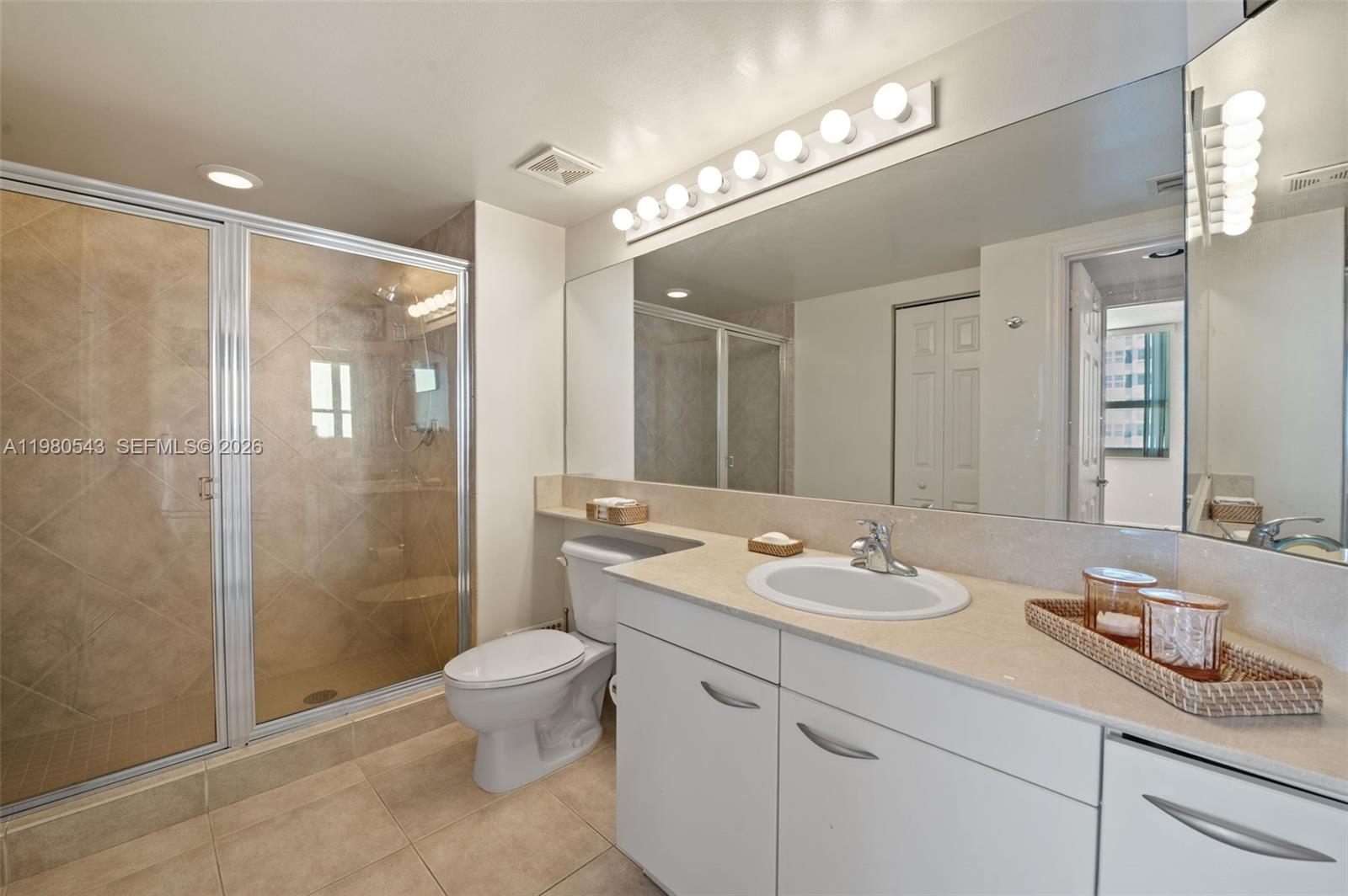 Photo of 2080 Ocean Dr #1402, Hallandale Beach, Florida, 33009 -