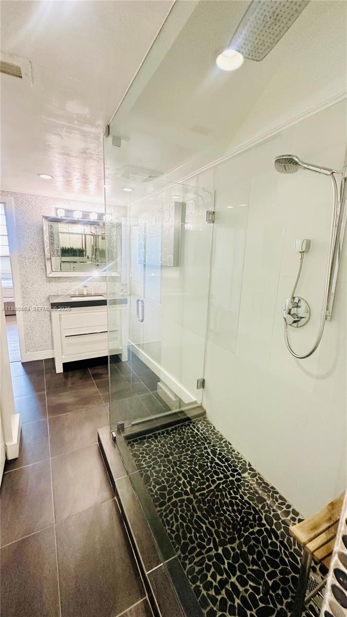 Photo of 19390 Collins Ave  #424, Sunny Isles Beach, Florida, 33160 - 