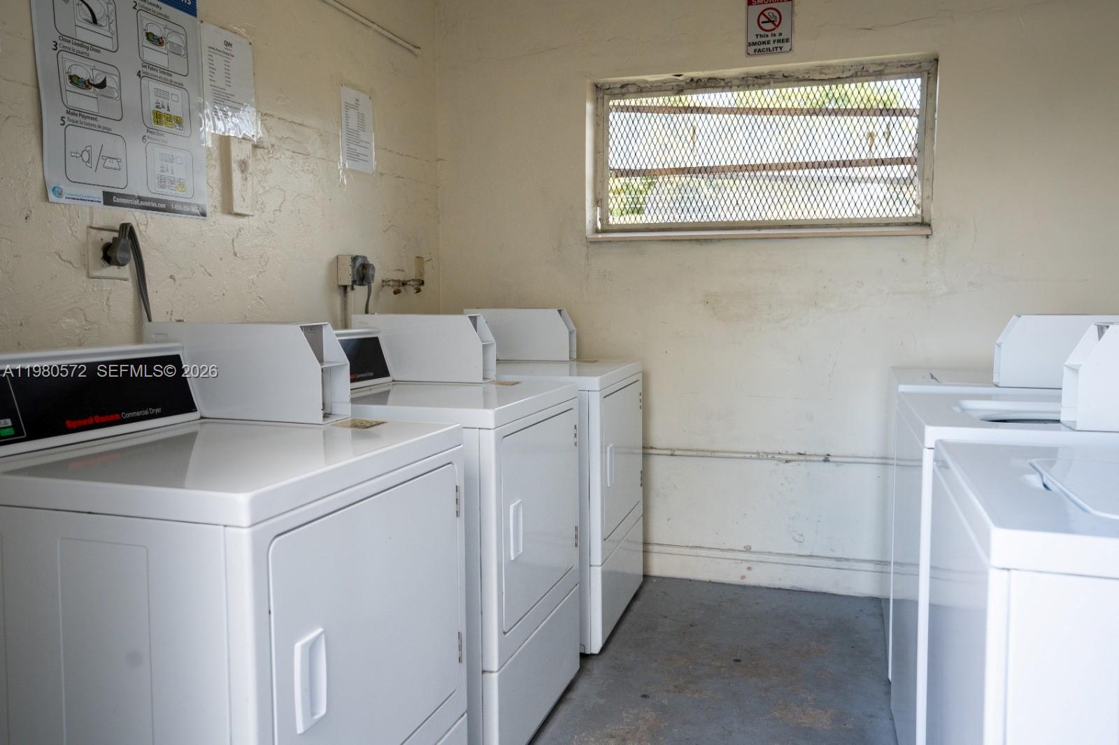   /   кв.футов $ 2026-03-10 0 Фото