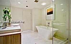 Photo of 17111 Biscayne Blvd #2305, North Miami Beach, Florida, 33160 -