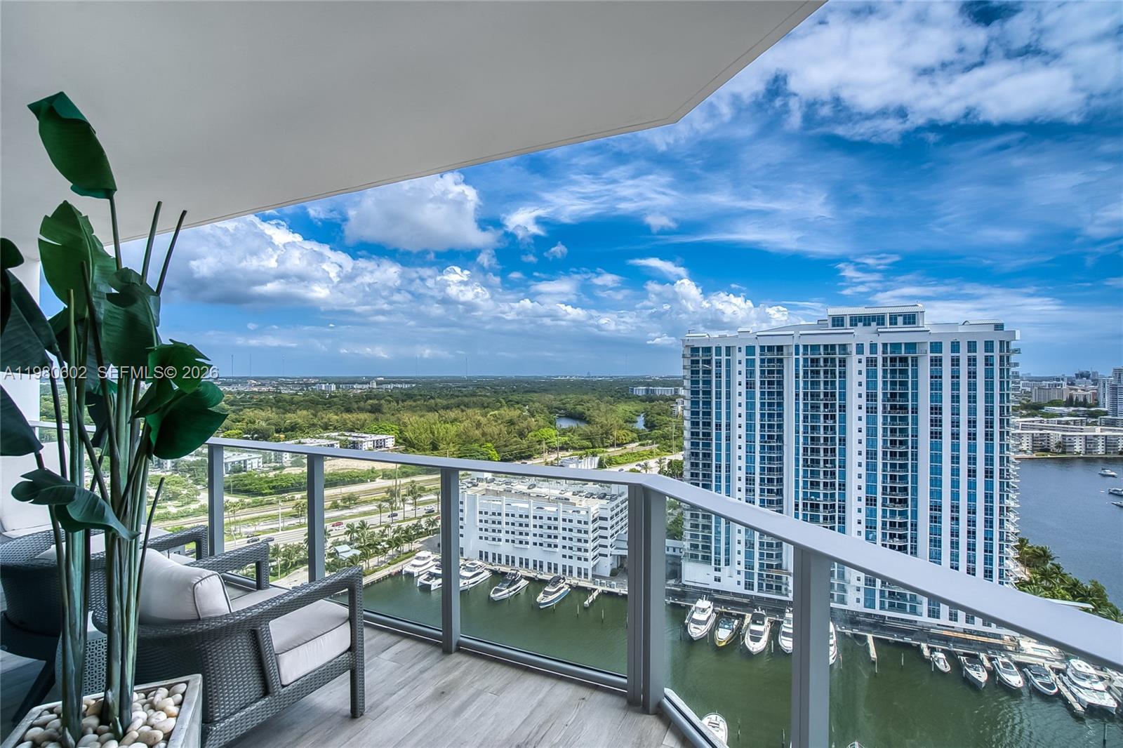 Photo of 17111 Biscayne Blvd #2305, North Miami Beach, Florida, 33160 -