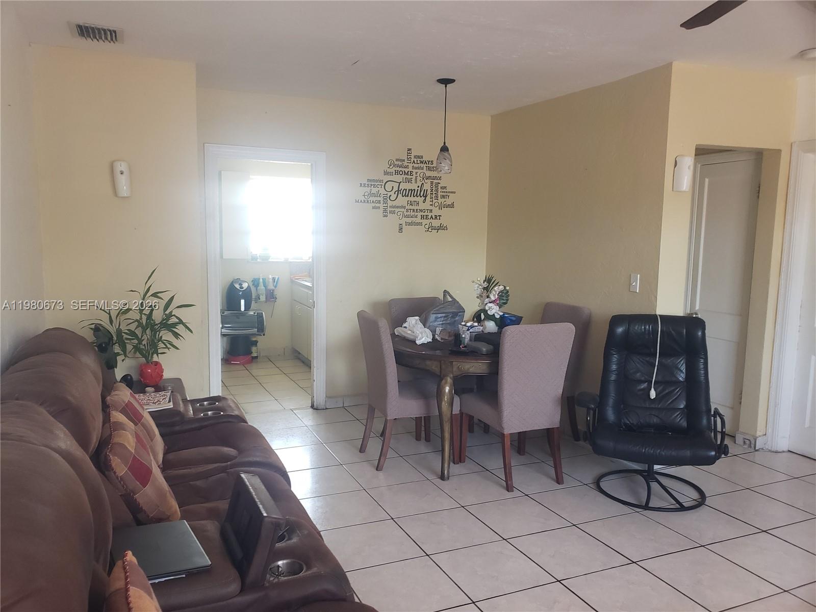   /  3250 sq. ft. $ 2026-03-11 0 Photo