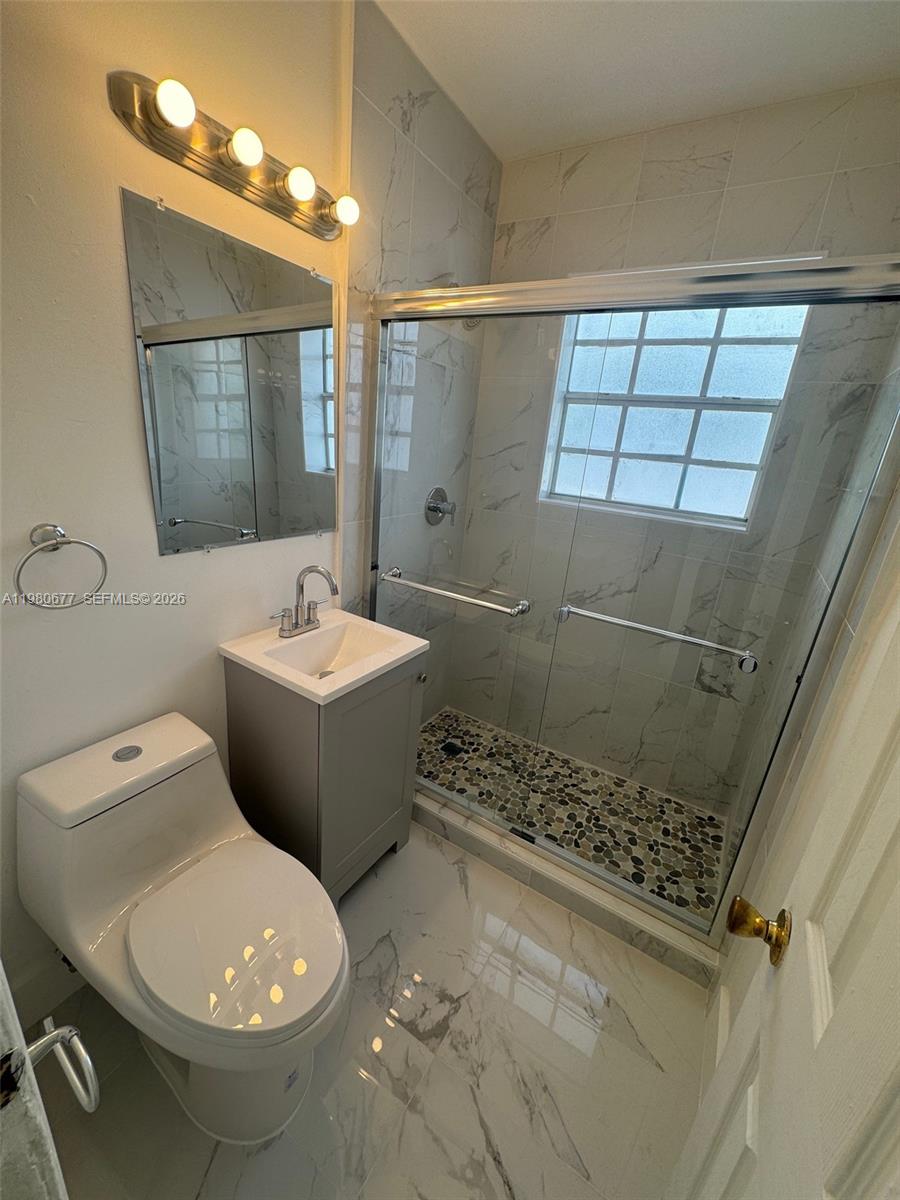 Ver detalles / 3498 sq. ft. $ 2026-03-11 0 foto