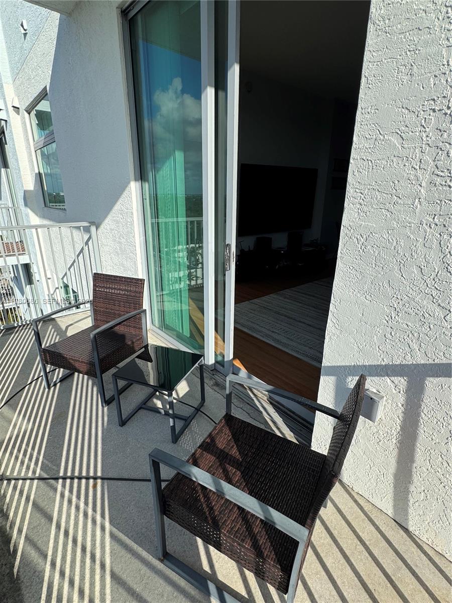 Photo of 140 Dixie Hwy #1035, Hollywood, Florida, 33020 -