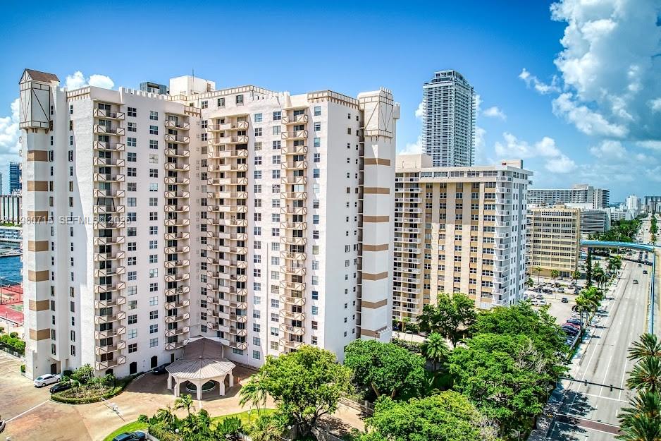 Photo of 1865 Ocean Dr  #15C, Hallandale Beach, Florida, 33009 - 