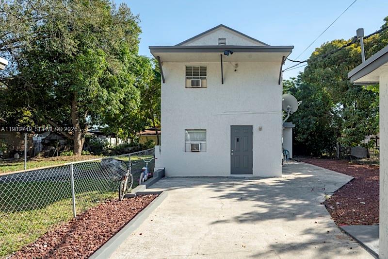   /  2446 sq. ft. $ 2026-03-11 0 foto