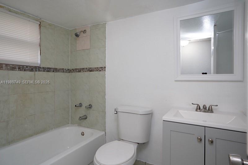   /  2446 sq. ft. $ 2026-03-11 0 foto