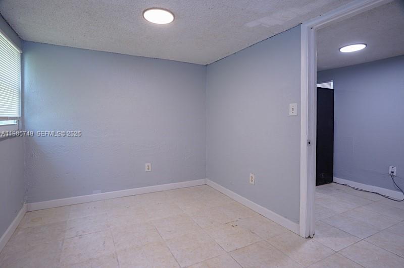   /  2446 sq. ft. $ 2026-03-11 0 foto