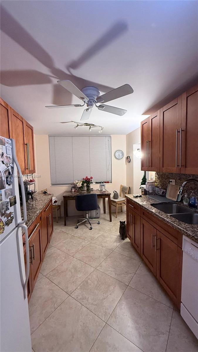 Photo of 3161 Ocean Dr  #306, Hallandale Beach, Florida, 33009 - 