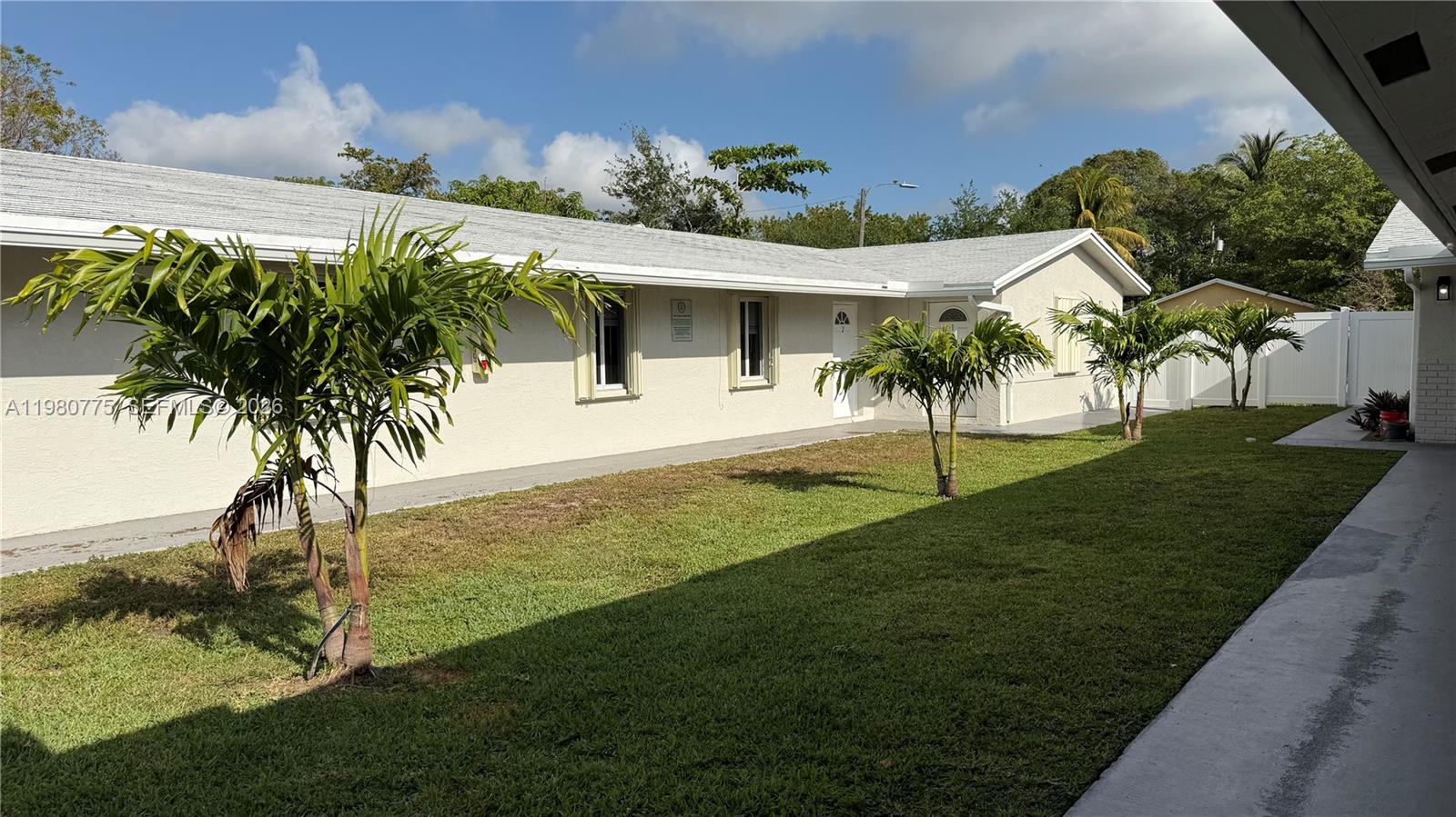 Ver detalles / 3208 sq. ft. $ 2026-03-11 0 foto