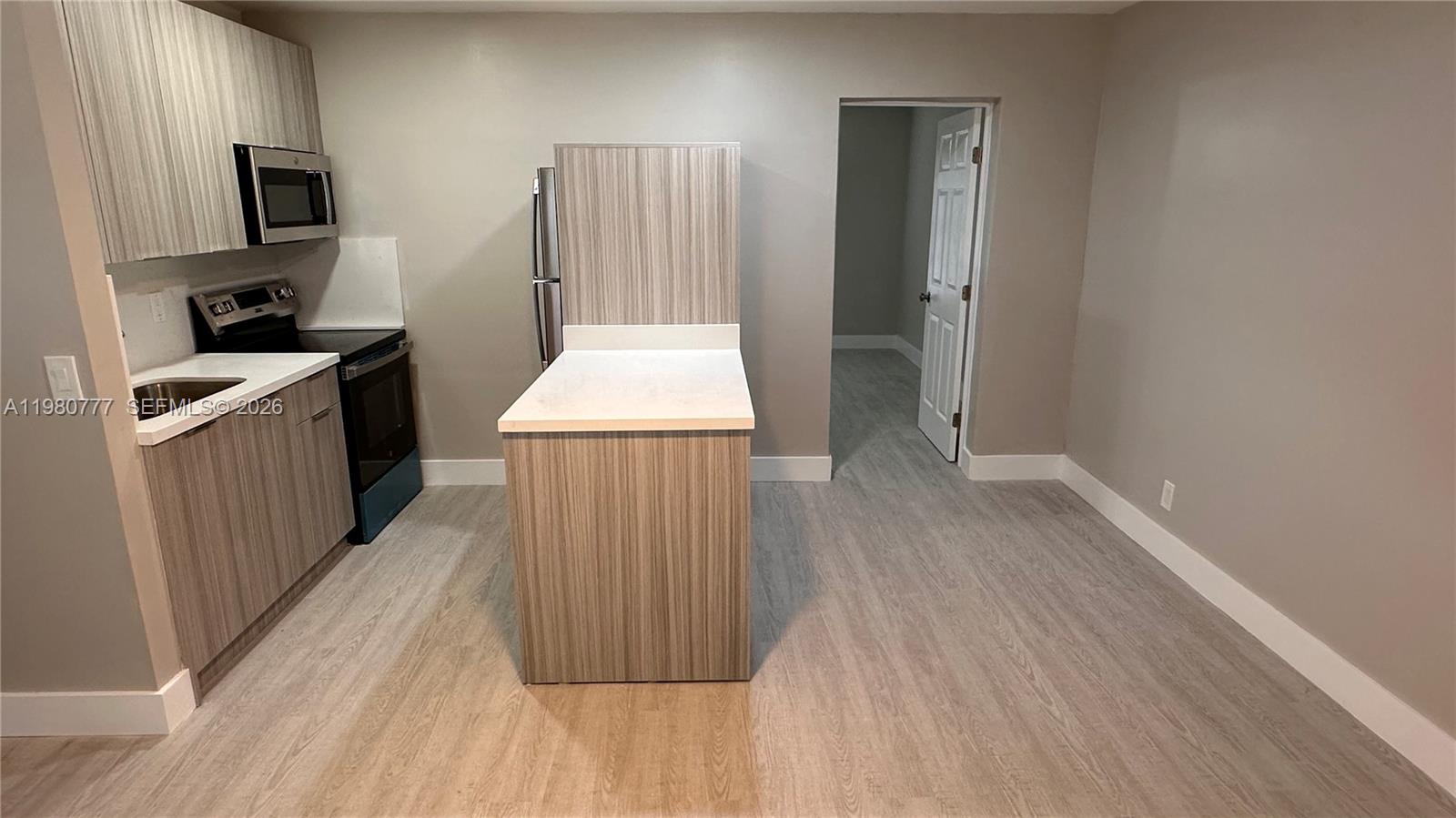 Подробнее / 2847 кв.футов $ 2026-03-11 0 Фото