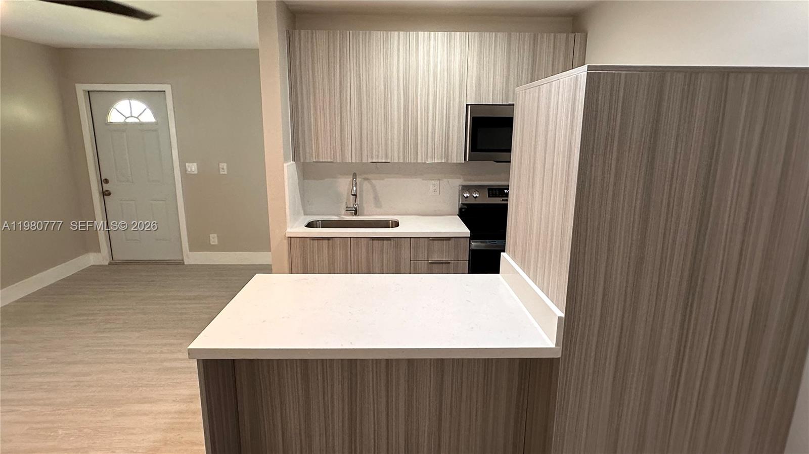 Подробнее / 2847 кв.футов $ 2026-03-11 0 Фото