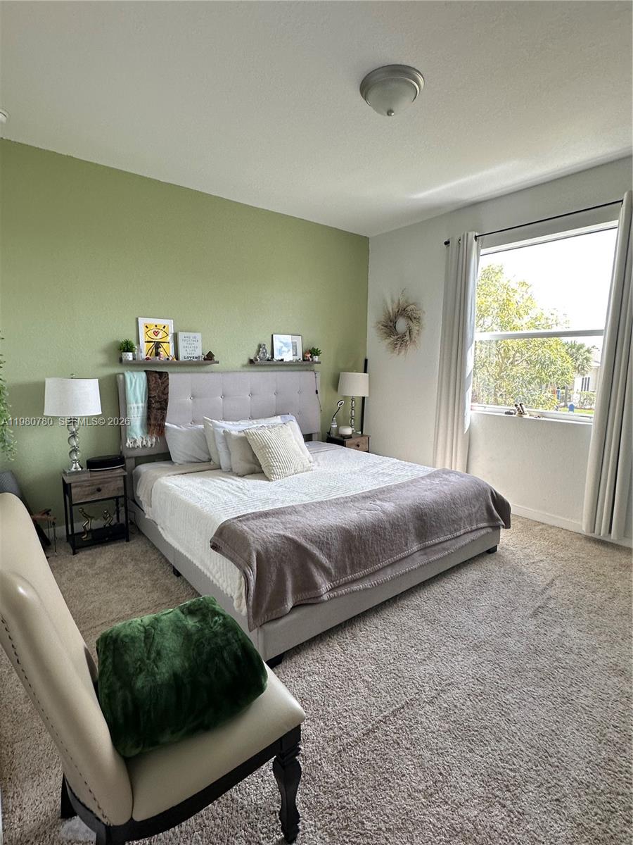 Подробнее 497 4 / 3 1700 кв.футов $ 2026-03-11 0 Фото