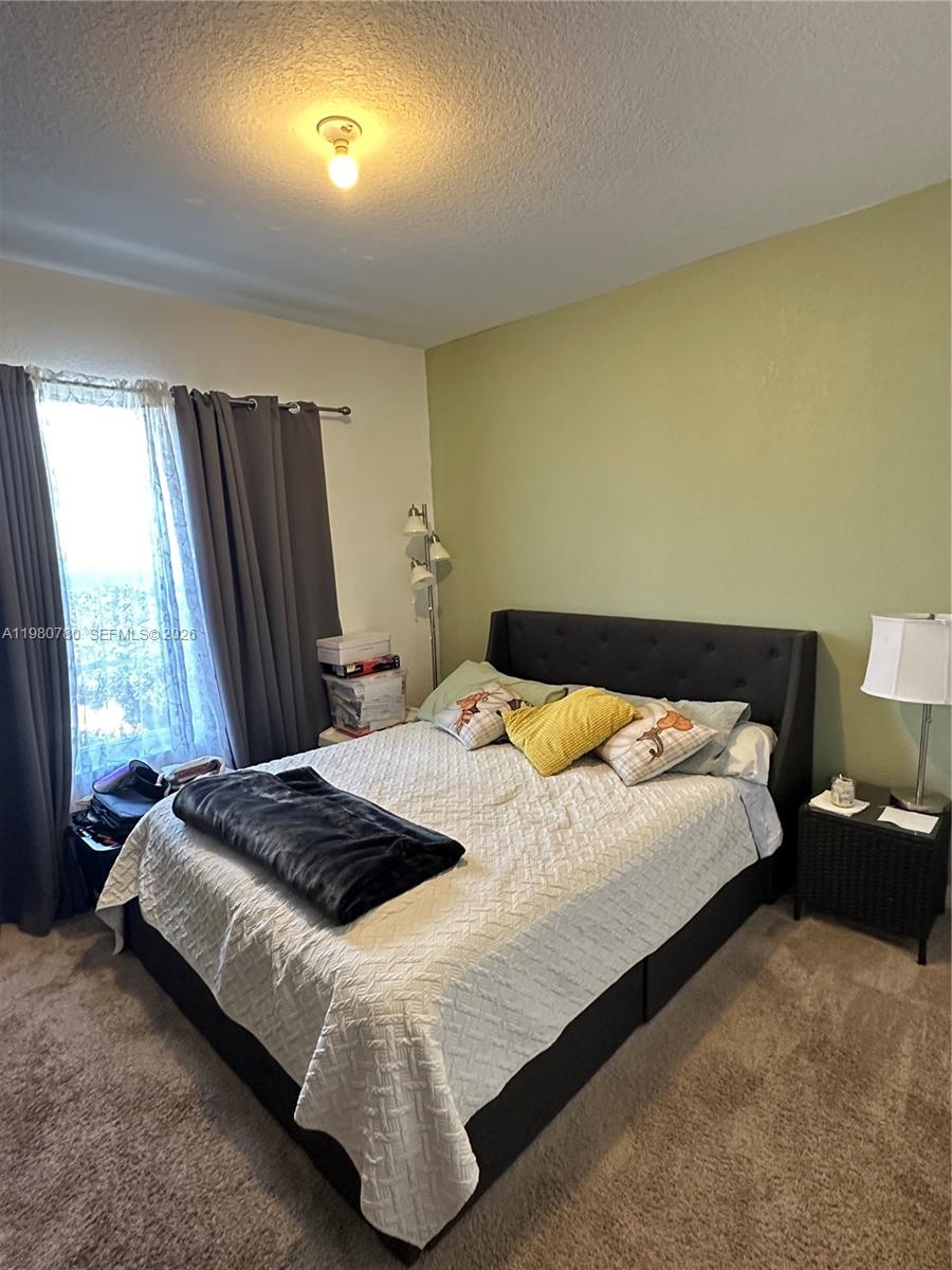 Подробнее 497 4 / 3 1700 кв.футов $ 2026-03-11 0 Фото