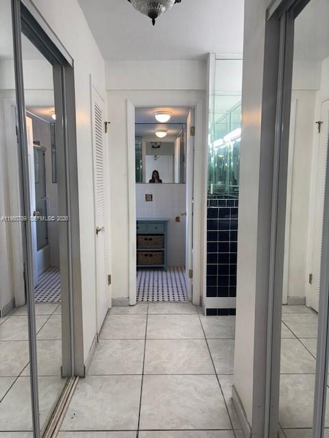 Photo of 1400 Ocean Dr  #304, Hollywood, Florida, 33019 - 