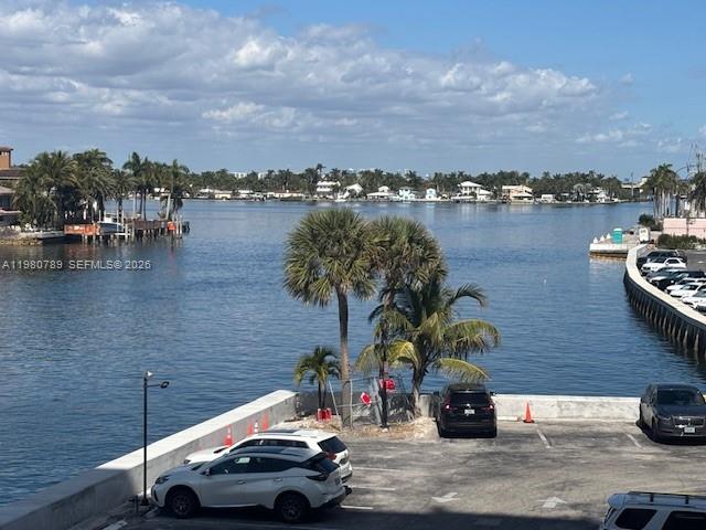 Photo of 1400 Ocean Dr  #304, Hollywood, Florida, 33019 - 