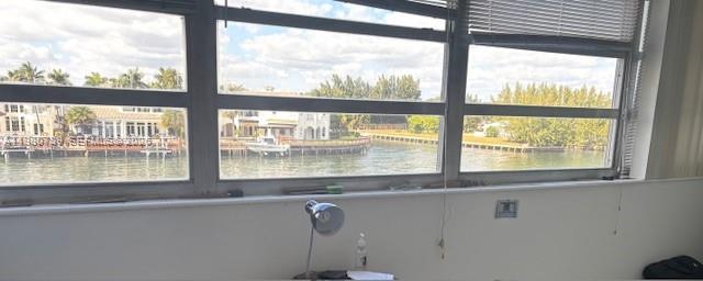 Photo of 1400 Ocean Dr  #304, Hollywood, Florida, 33019 - 