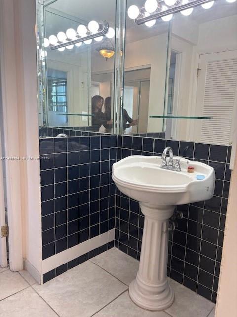 Photo of 1400 Ocean Dr  #304, Hollywood, Florida, 33019 - 