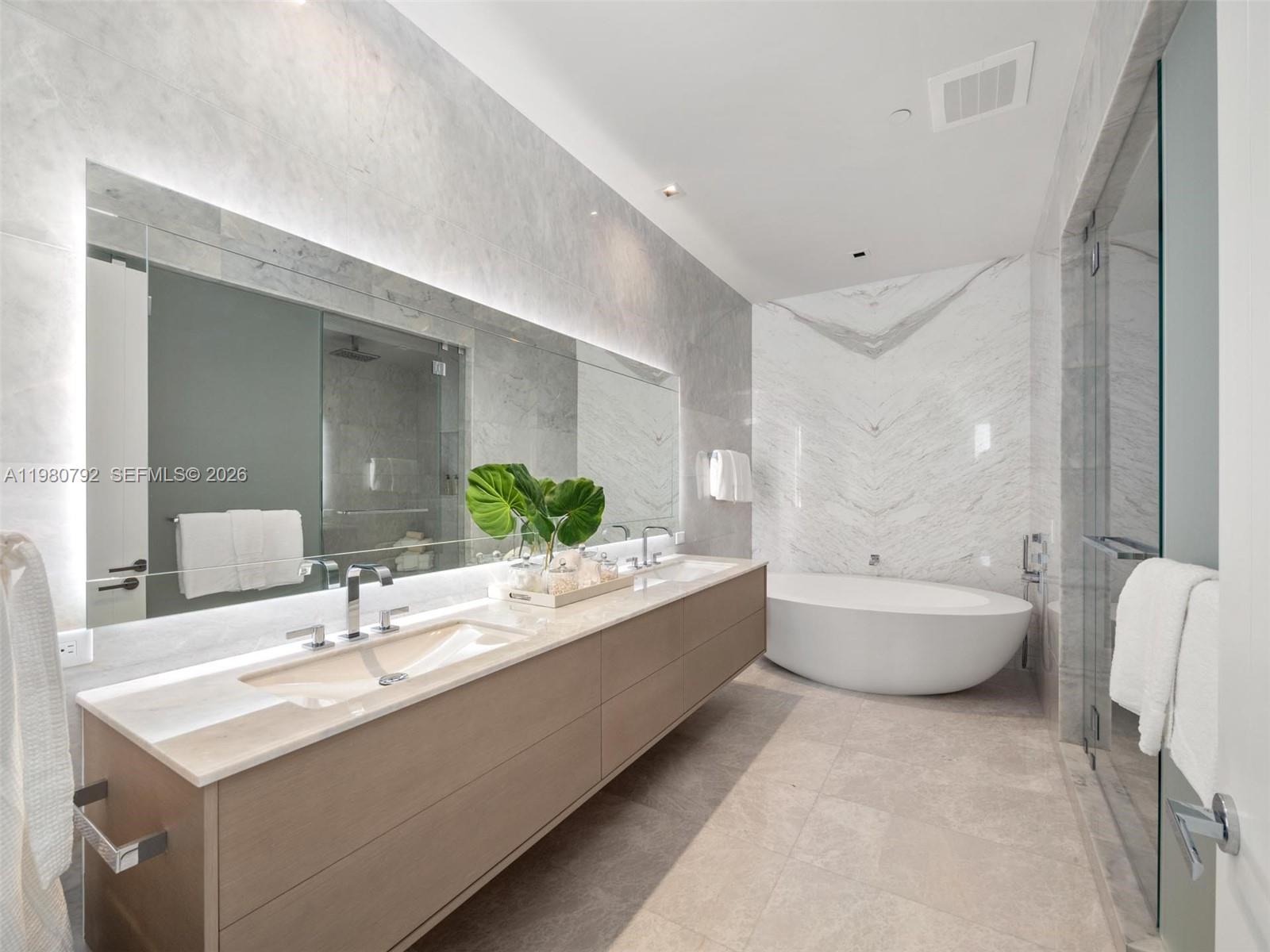 4304 4 / 6 3252 sq. ft. $ 2026-03-11 0 Photo