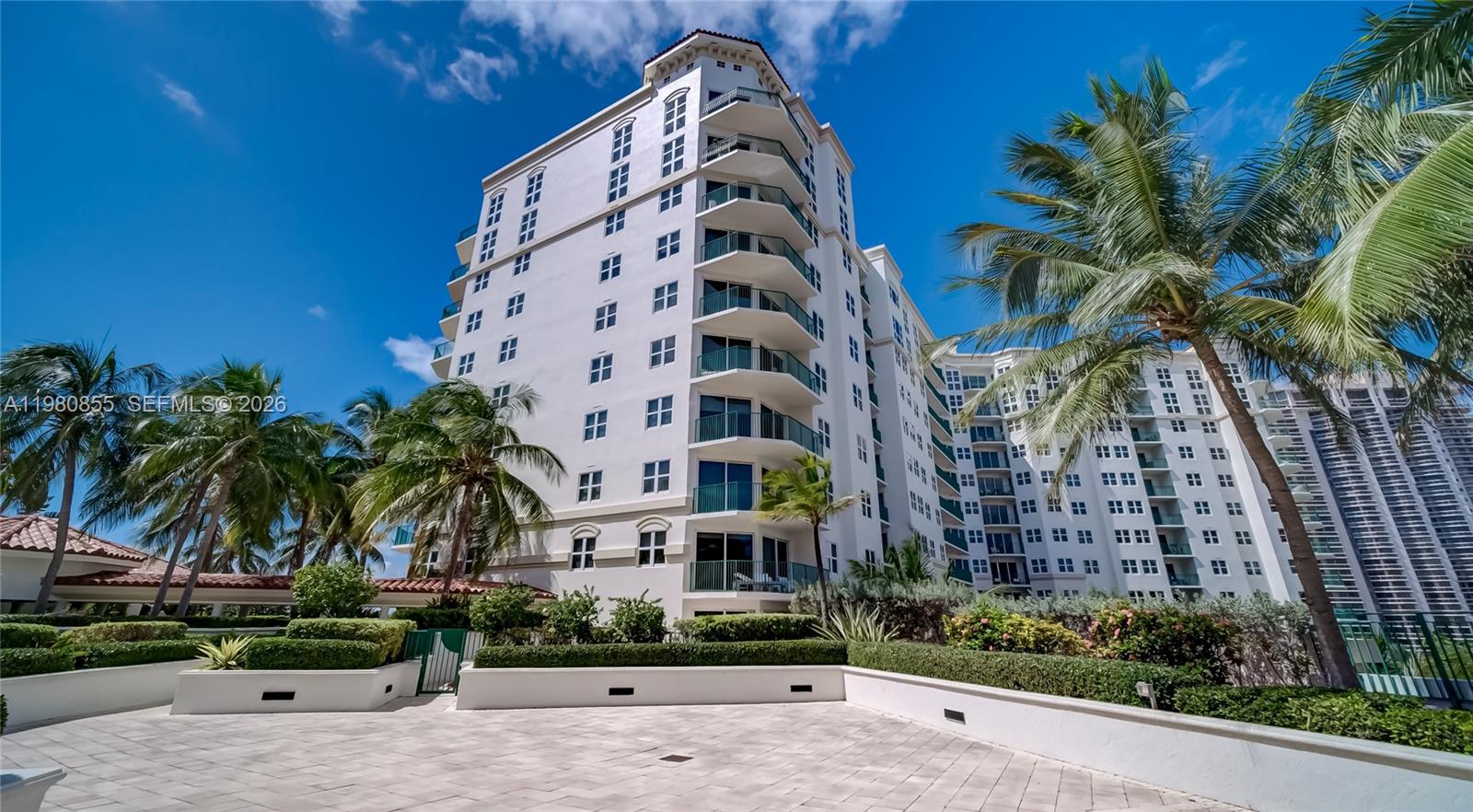 Photo of 20000 Country Club Dr  #512, Aventura, Florida, 33180 - Common areas