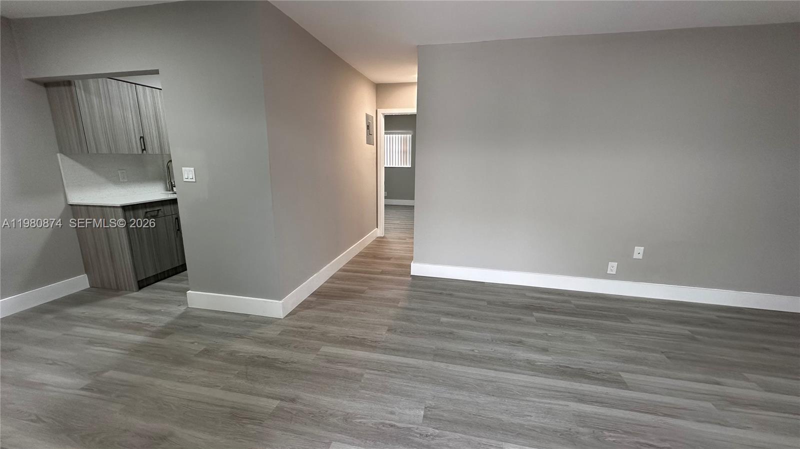   /  3345 кв.футов $ 2026-03-11 0 Фото