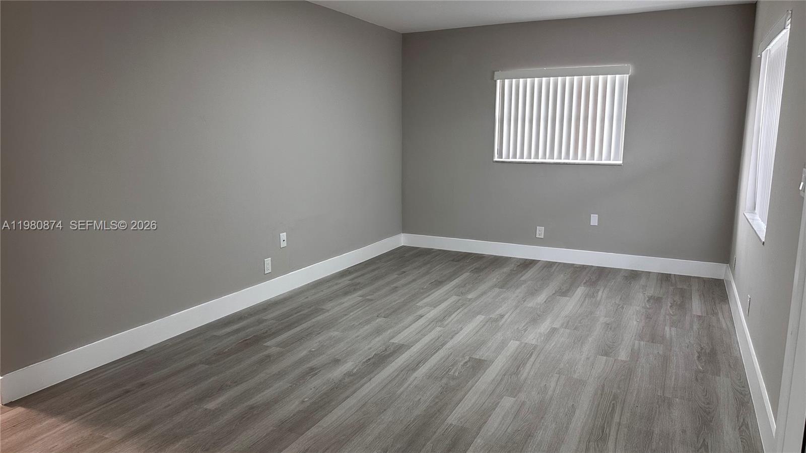   /  3345 кв.футов $ 2026-03-11 0 Фото