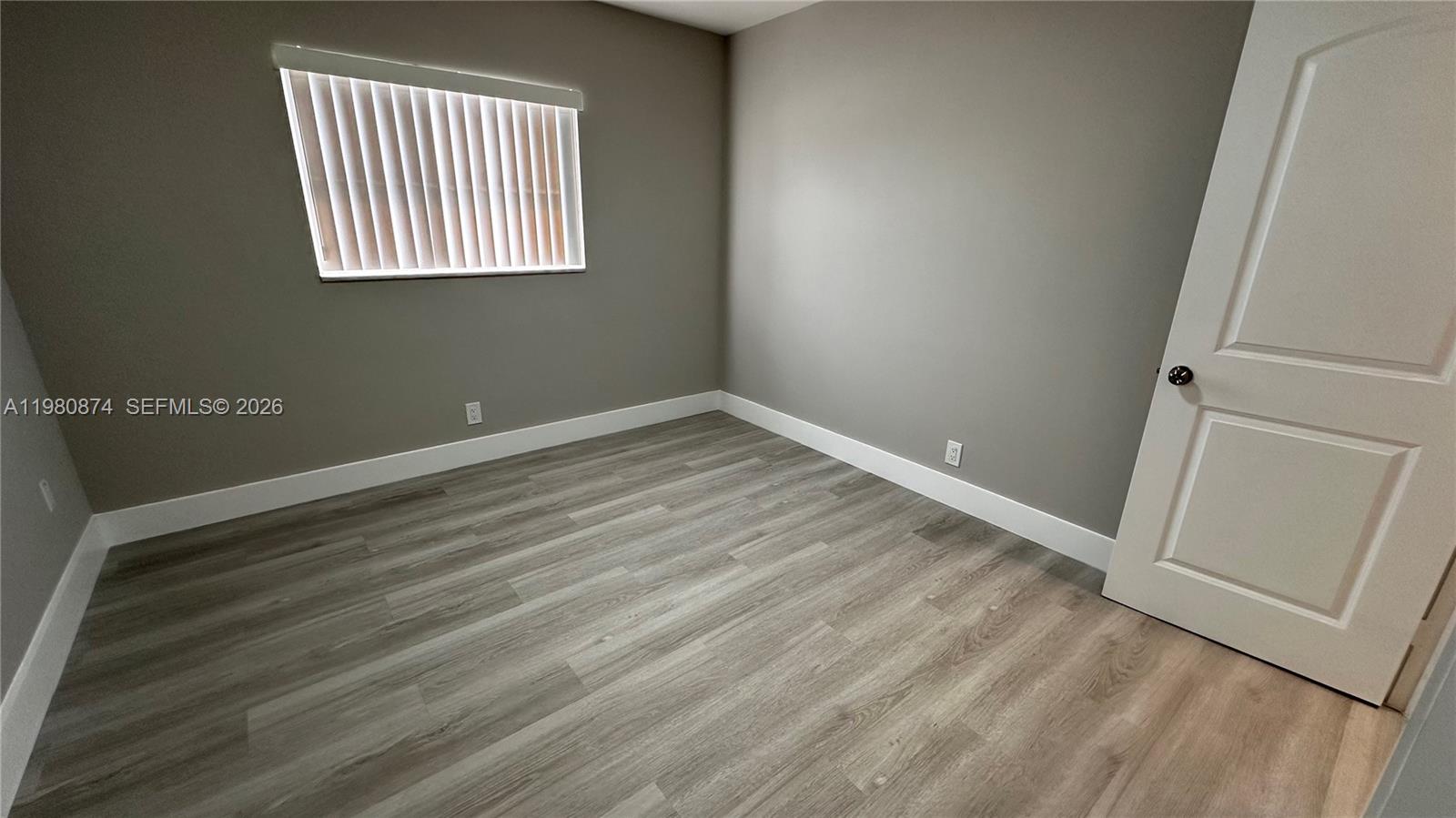   /  3345 кв.футов $ 2026-03-11 0 Фото