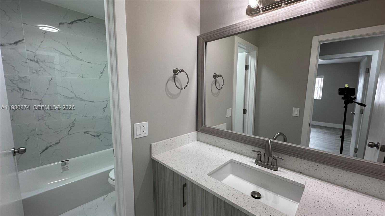   /  3345 кв.футов $ 2026-03-11 0 Фото