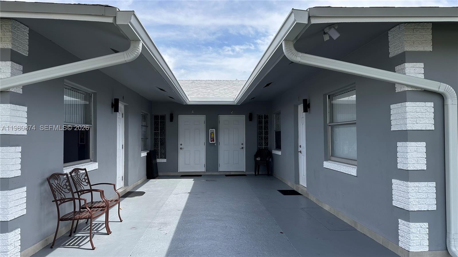   /  3345 кв.футов $ 2026-03-11 0 Фото