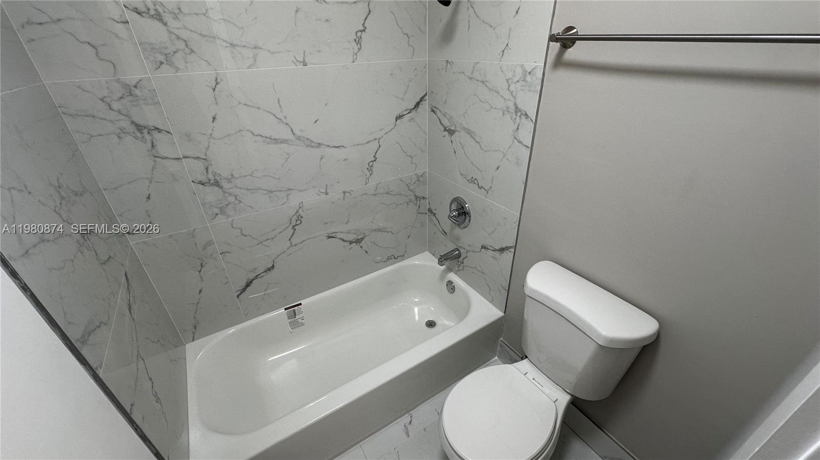   /  3345 кв.футов $ 2026-03-11 0 Фото