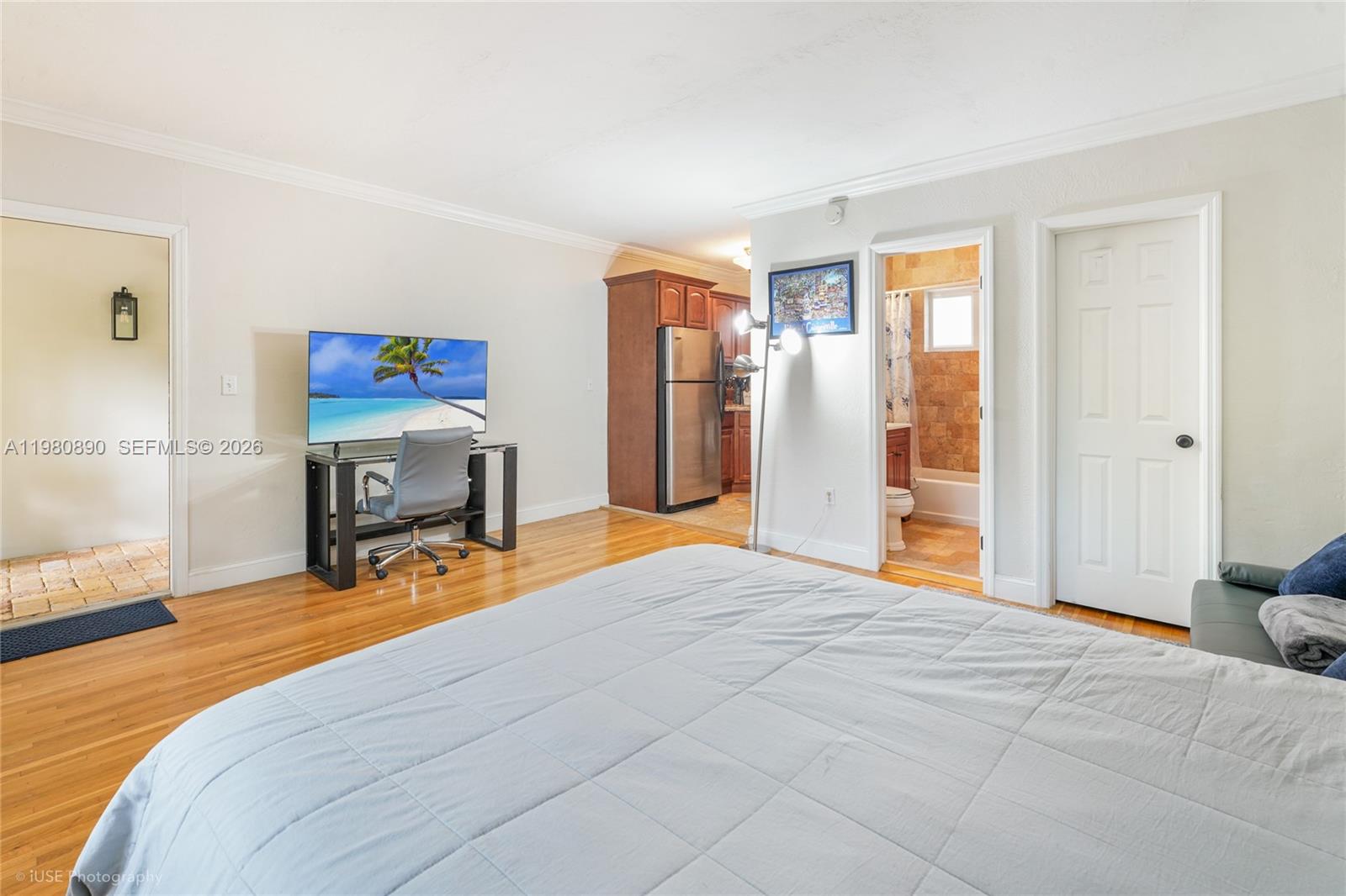   /   sq. ft. $ 2026-03-11 0 foto