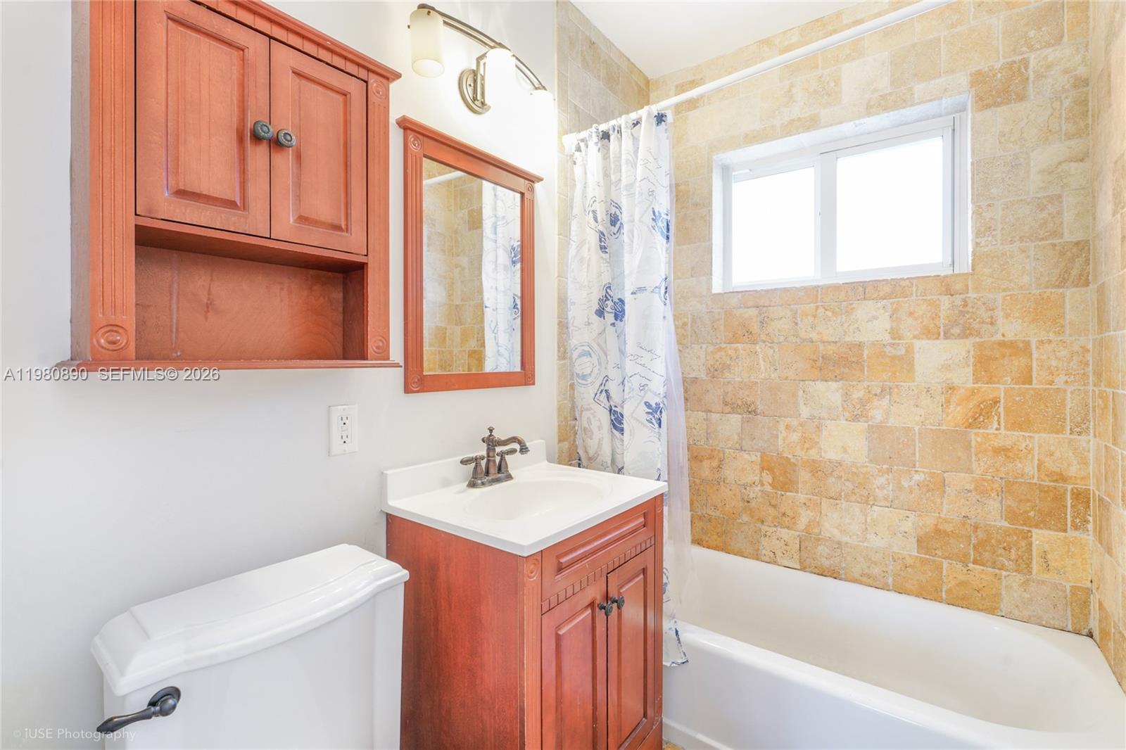   /   sq. ft. $ 2026-03-11 0 foto