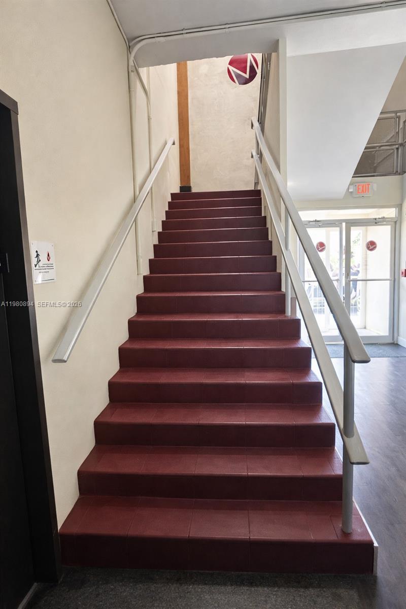 Подробнее / кв.футов $ 2026-03-11 0 Фото