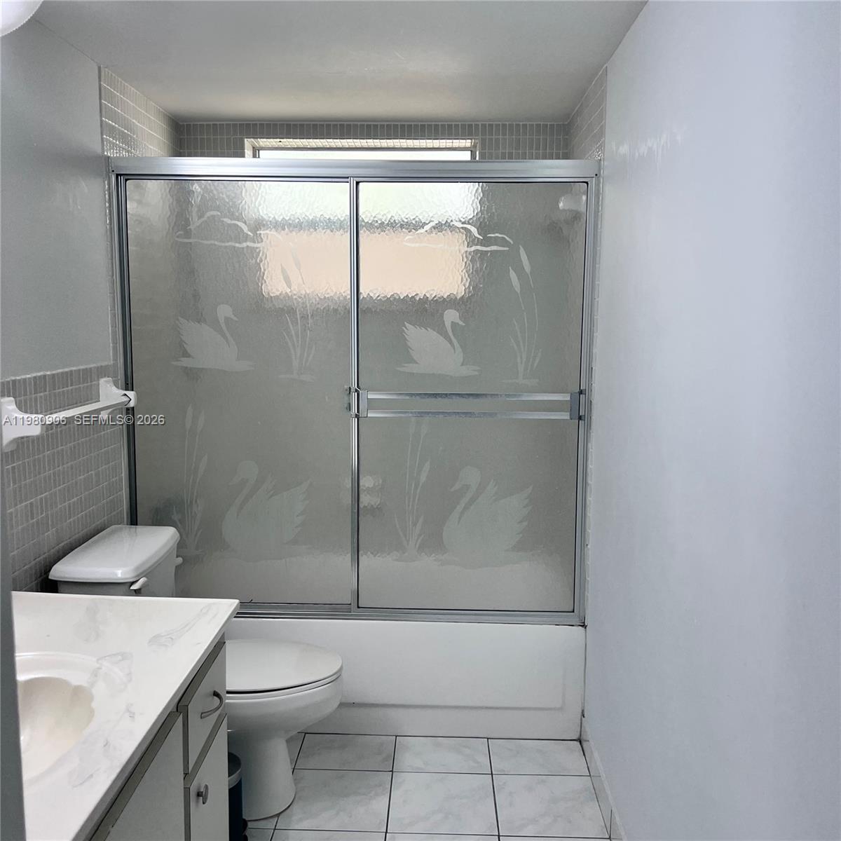 403-3 2 / 2 1315 sq. ft. $ 2026-03-11 0 foto