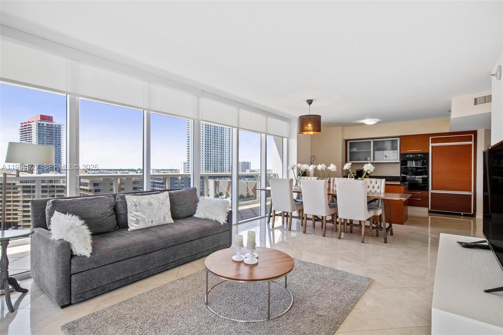 1406 2 / 2 1458 sq. ft. $ 2026-03-11 0 foto