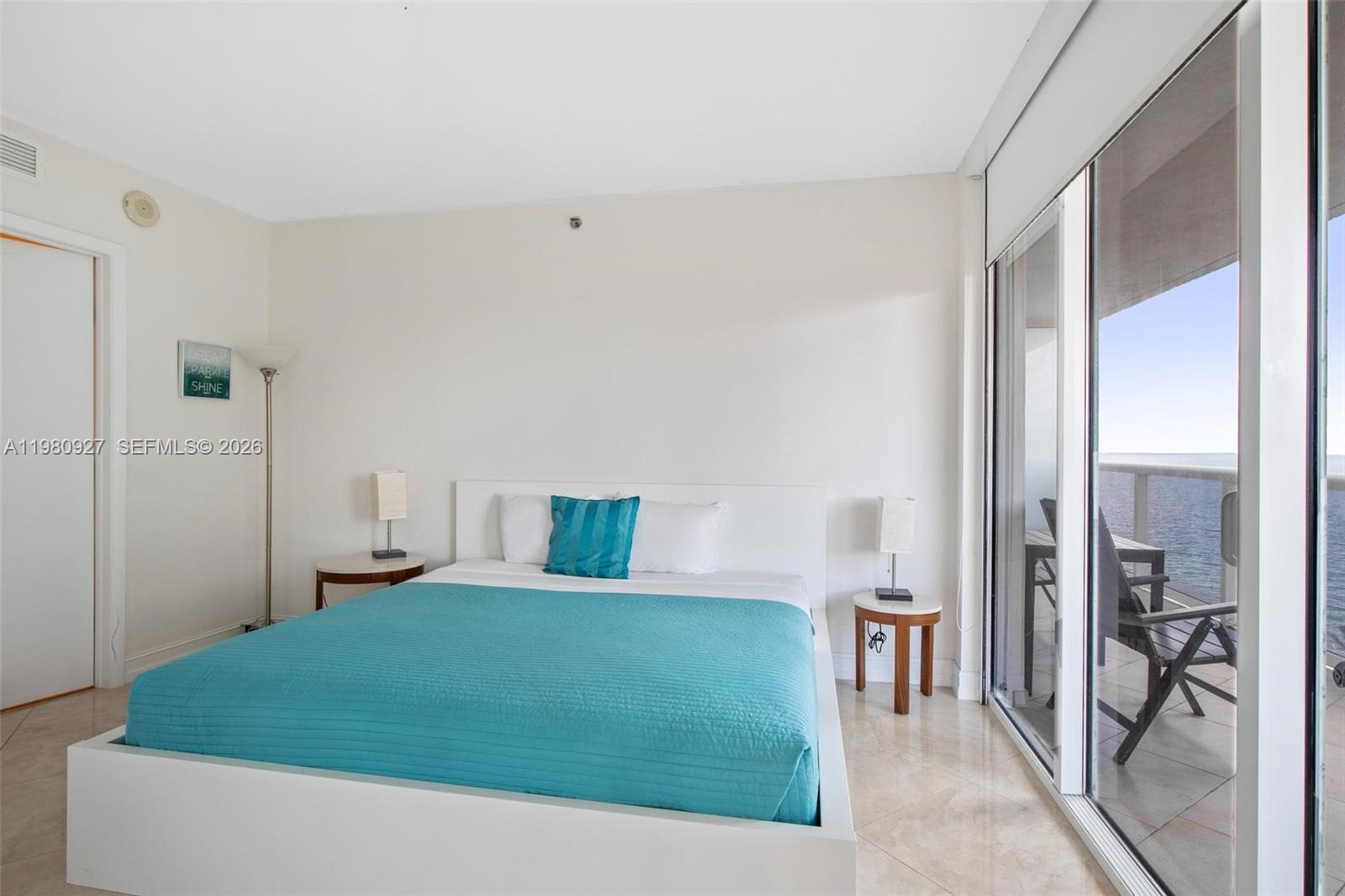 1406 2 / 2 1458 sq. ft. $ 2026-03-11 0 foto