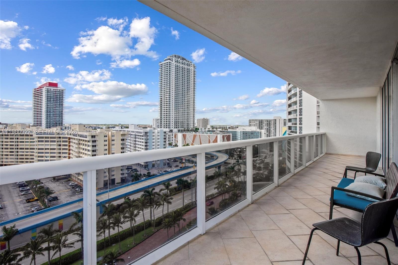 1406 2 / 2 1458 sq. ft. $ 2026-03-11 0 foto