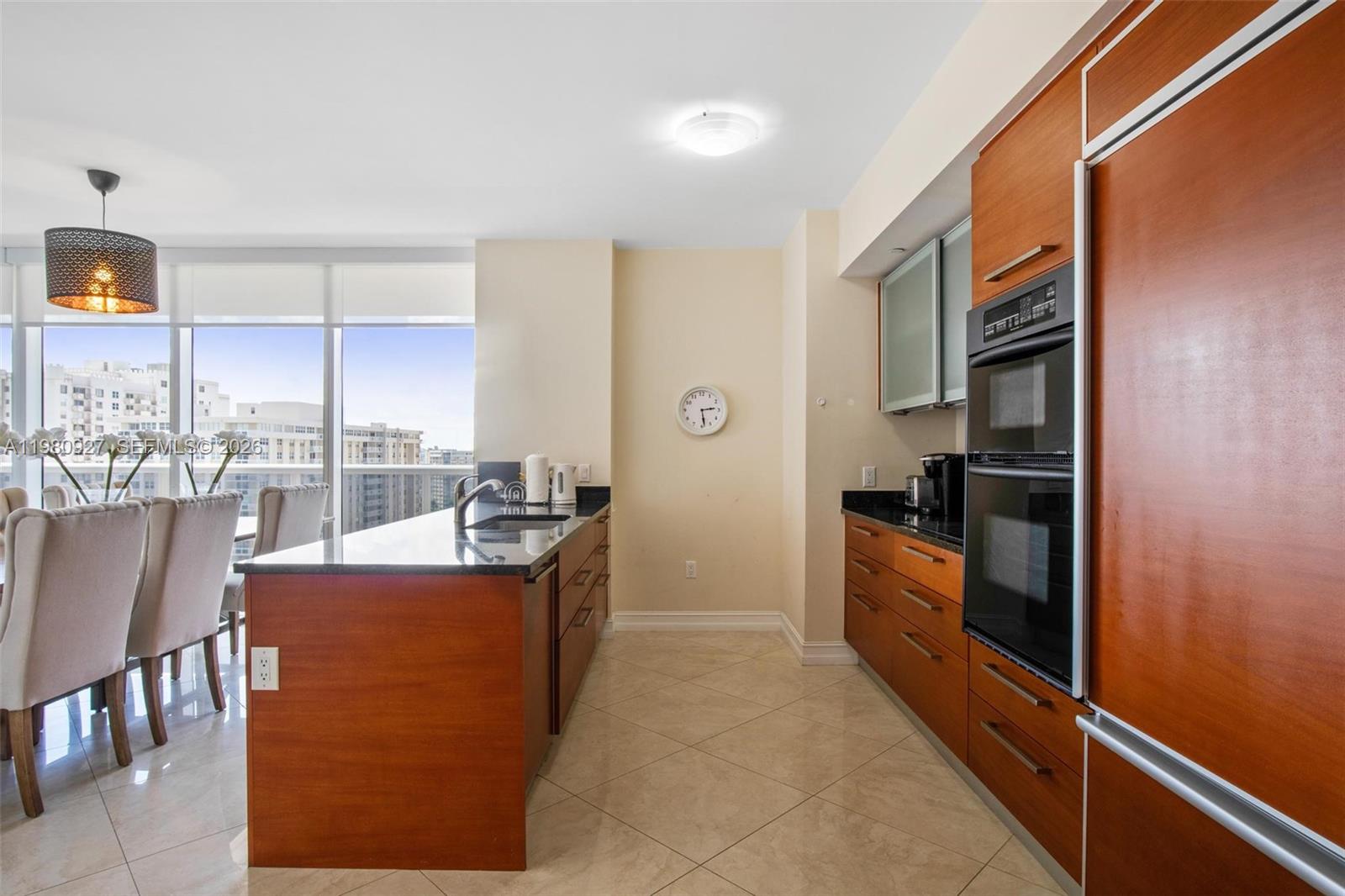 1406 2 / 2 1458 sq. ft. $ 2026-03-11 0 foto