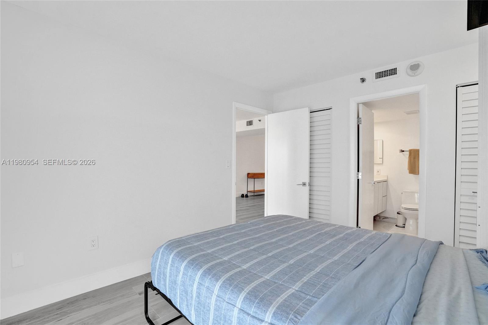 Photo of 1201 Ocean Dr  #1407S, Hollywood, Florida, 33019 - 