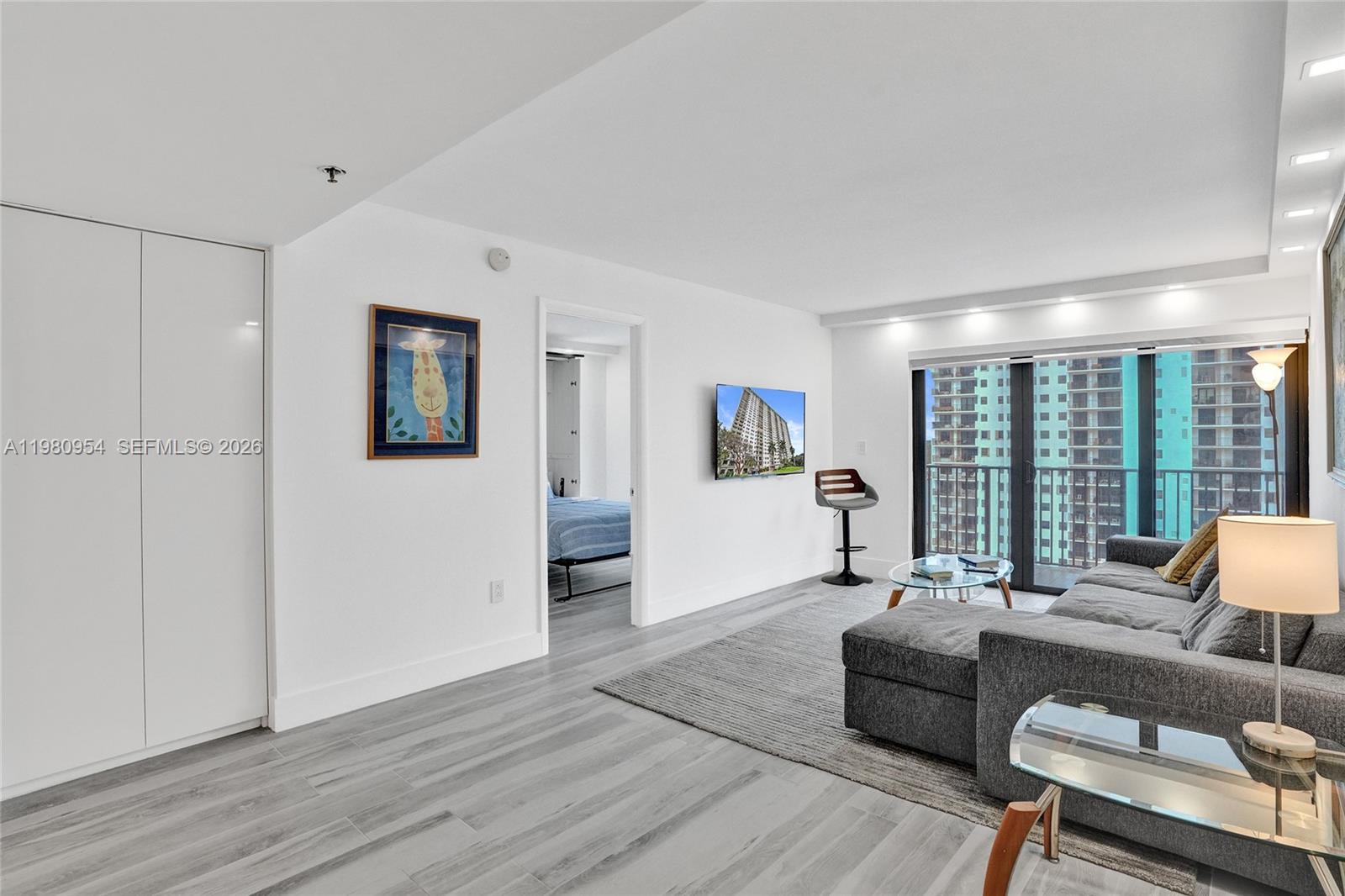 Photo of 1201 Ocean Dr  #1407S, Hollywood, Florida, 33019 - 