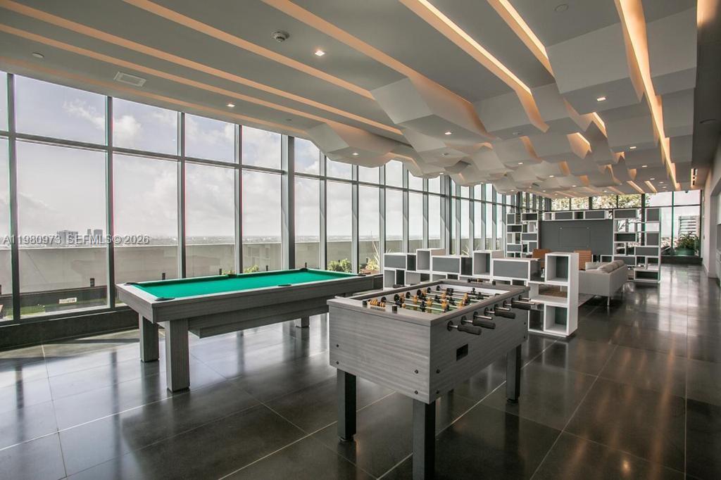 See details 611 / sq. ft. $ 2026-03-11 0 Photo