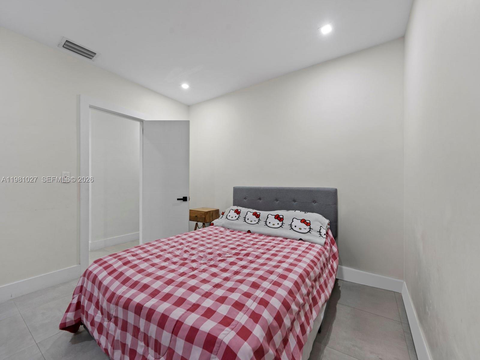 See details / 2544 sq. ft. $ 2026-03-11 0 Photo