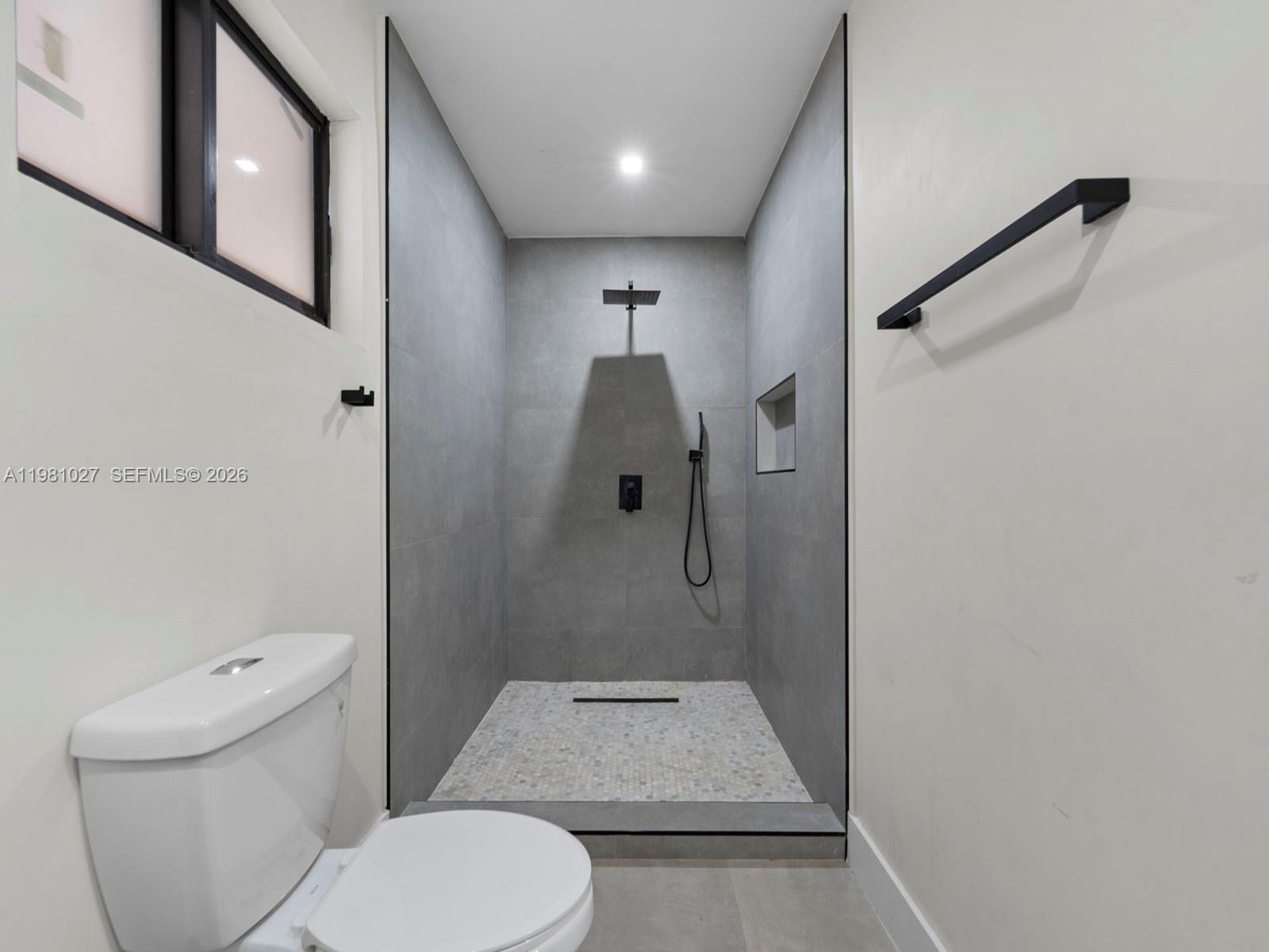 See details / 2544 sq. ft. $ 2026-03-11 0 Photo