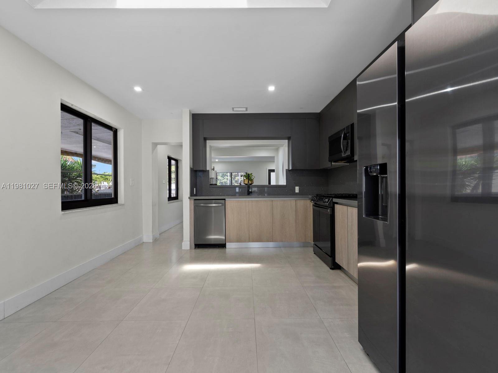 See details / 2544 sq. ft. $ 2026-03-11 0 Photo