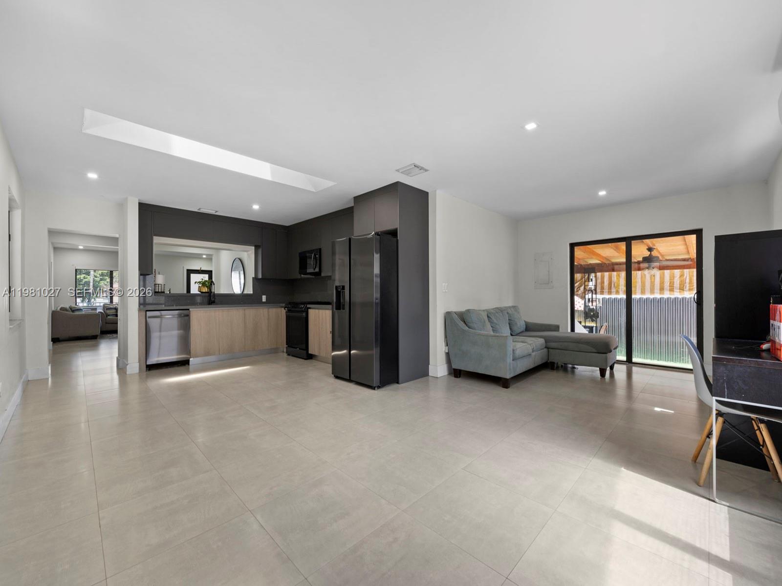 See details / 2544 sq. ft. $ 2026-03-11 0 Photo