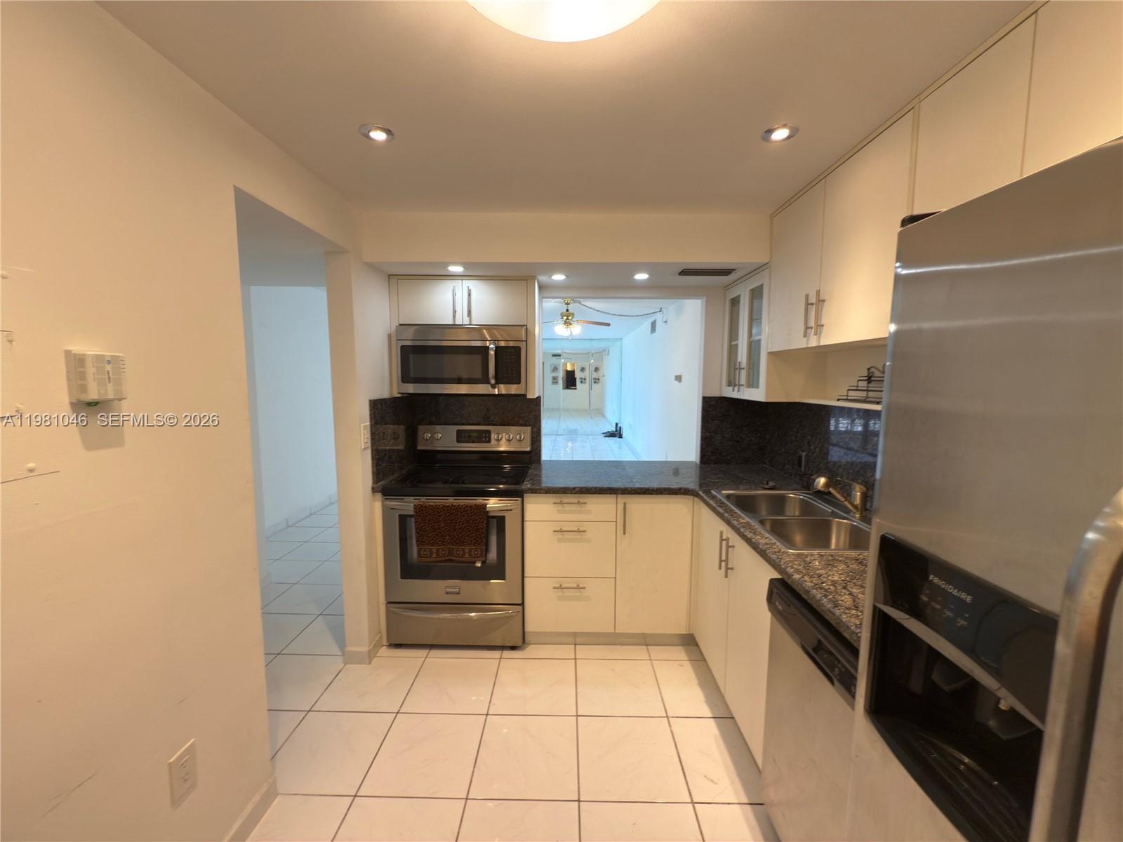 Photo of 3675 Country Club Dr  #109, Aventura, Florida, 33180 - 