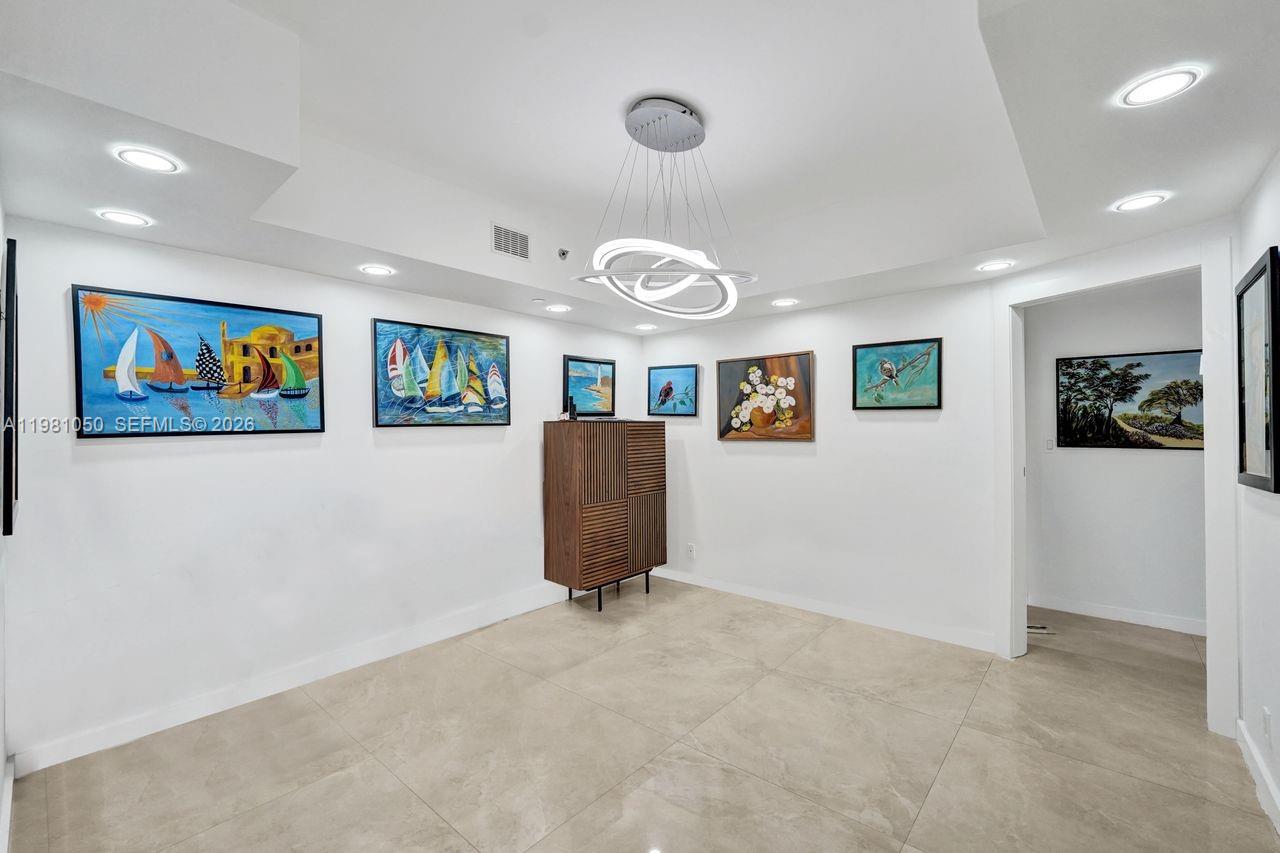 Photo of 20281 Country Club Dr  #2209, Aventura, Florida, 33180 - 