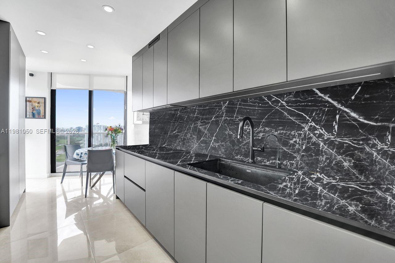 Photo of 20281 Country Club Dr  #2209, Aventura, Florida, 33180 - 