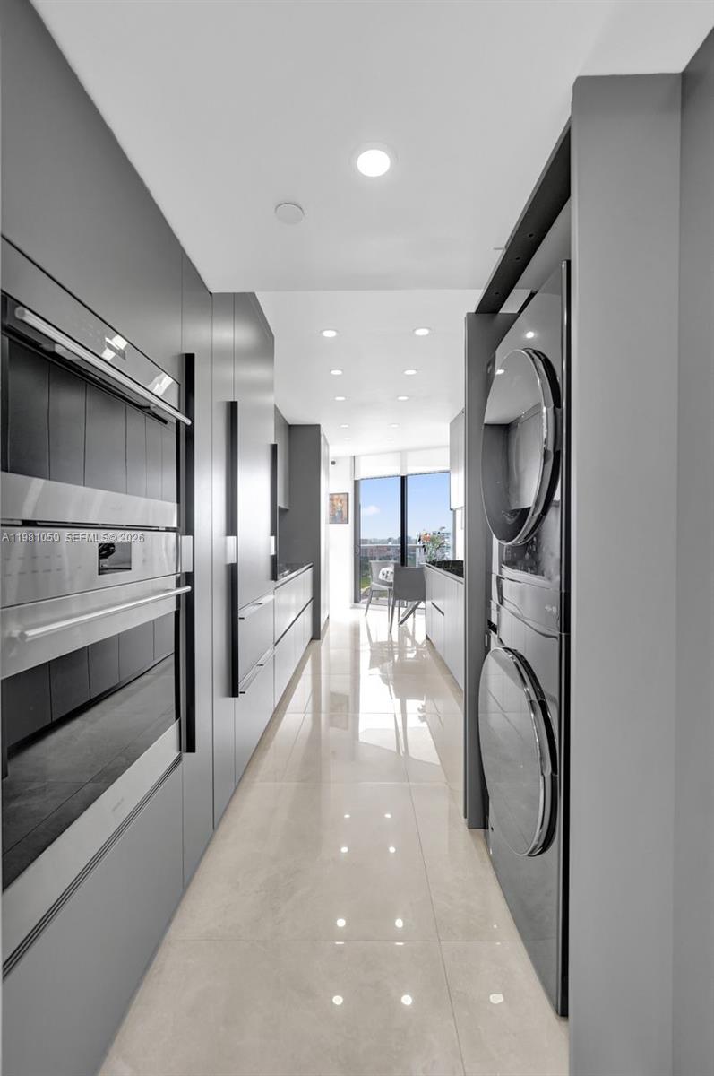 Photo of 20281 Country Club Dr  #2209, Aventura, Florida, 33180 - 